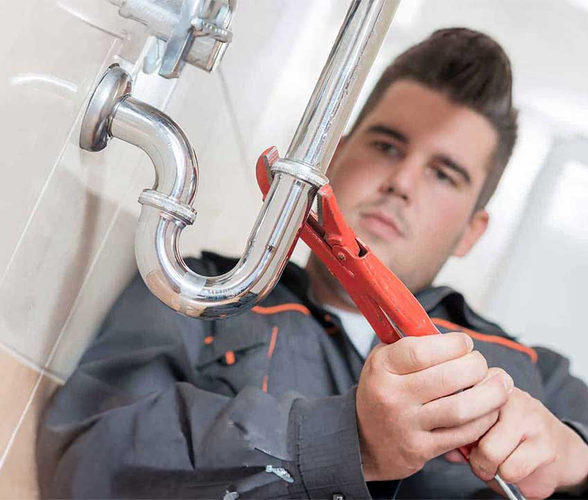 Plumber-installing-sink in Trinity, Florida