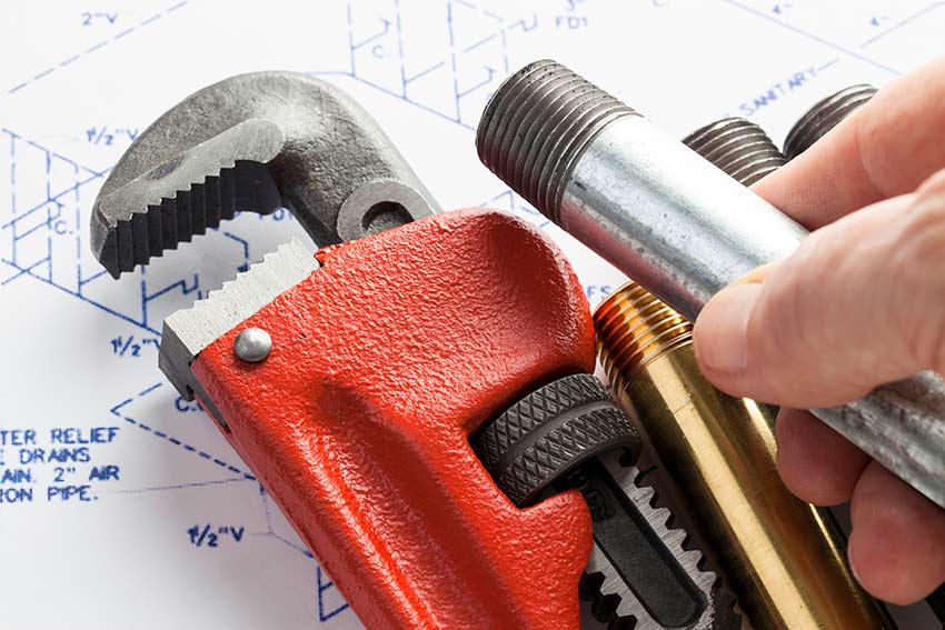 Plumbing services by Gus uses advanced plumbing-tools